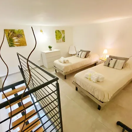 Il Duomo - Relais Di Charme Σαλέρνο